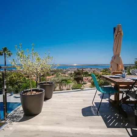 Luxury With Sauna And Heated Pool For 14pax! Villa *