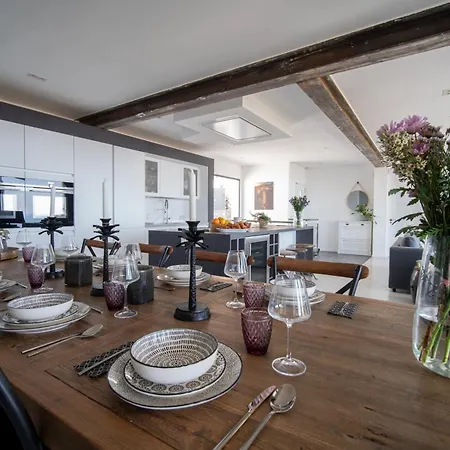 Luxury With Sauna And Heated Pool For 14pax! Villa
